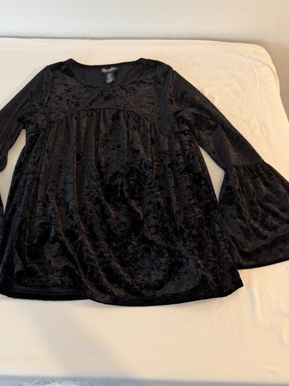 Wrangler Retro Black Crushed Velvet Bell Sleeve Babydoll Top Womens Small